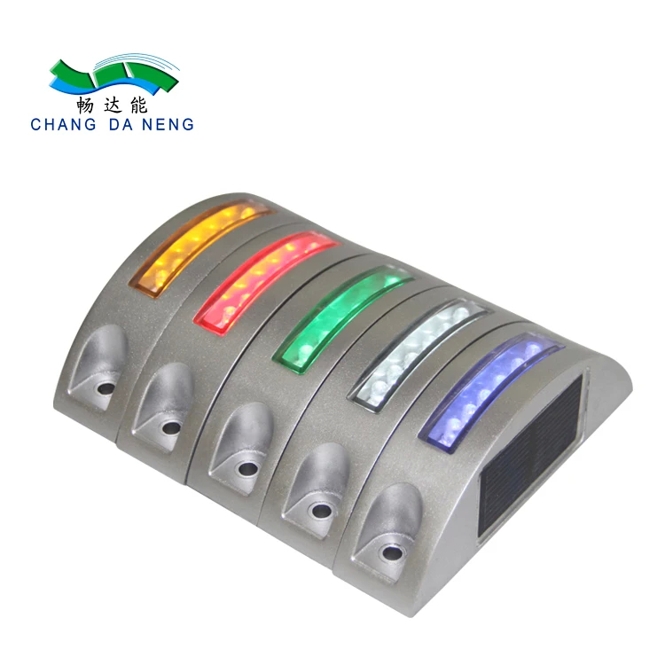 100*100*20mm Solar LED Road Studs With Lithium Battery 3 Years Life Span