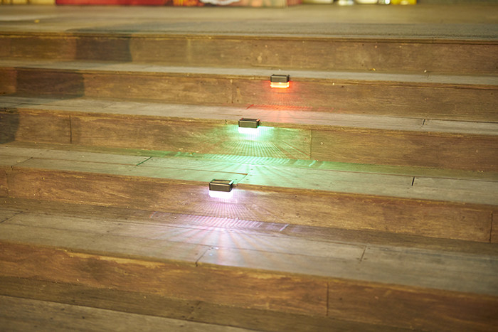 Solar LED Driveway Dock Lights Outdoor Warning Step Lamps For Sidewalk Garden Pathway Yard