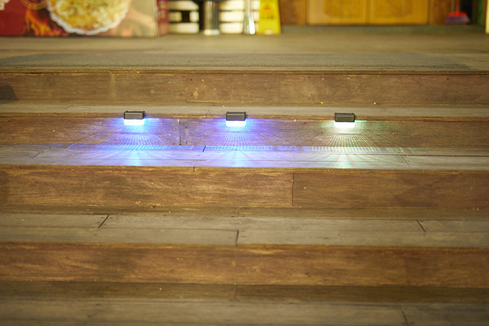 Solar LED Driveway Dock Lights Outdoor Warning Step Lamps For Sidewalk Garden Pathway Yard
