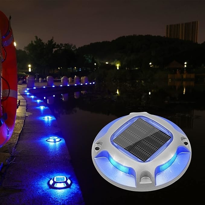 2V Solar Dock Light in Warm White/Cold White for Year-Round Lighting