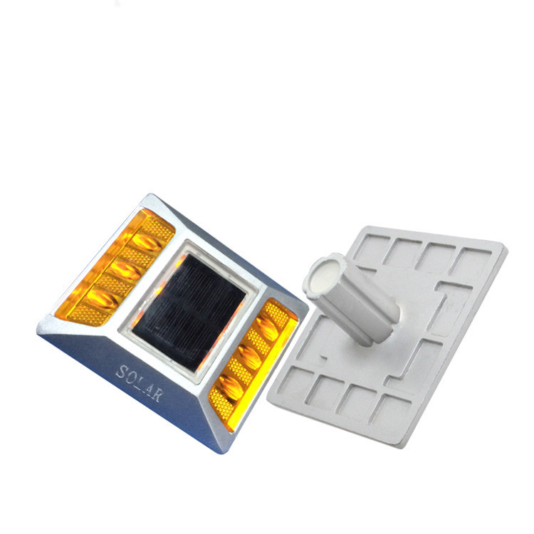 Solar Road Markers with Aluminum Alloy and PC Materials for Safety Warning