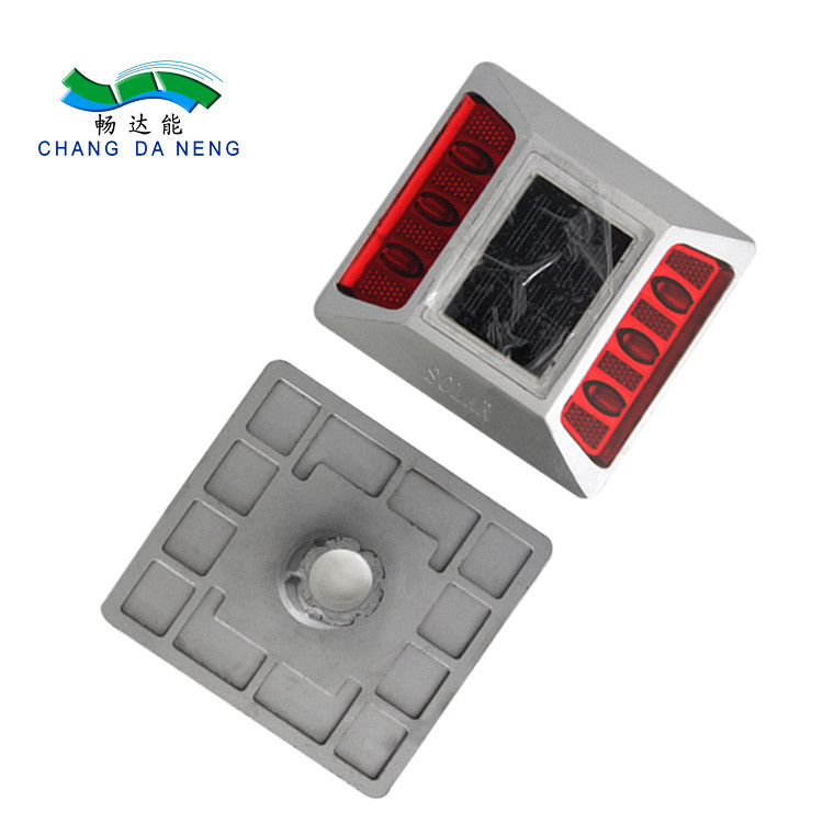 Solar Road Markers with Aluminum Alloy and PC Materials for Safety Warning