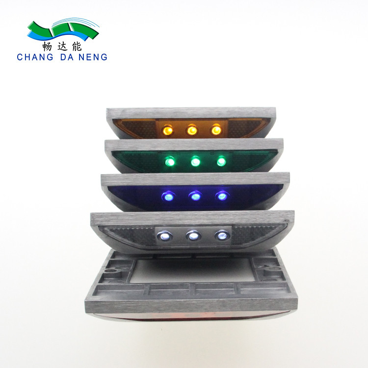 Road Construction Solar Road Studs with Working Time ≥100h and IP68 Waterproof Level in White/ Yellow/ Red/ BULE/ GREEN