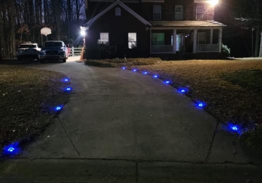 Blue/Cold White Solar Dock Light 20 Lumens Brightness Screw Installation High Performance