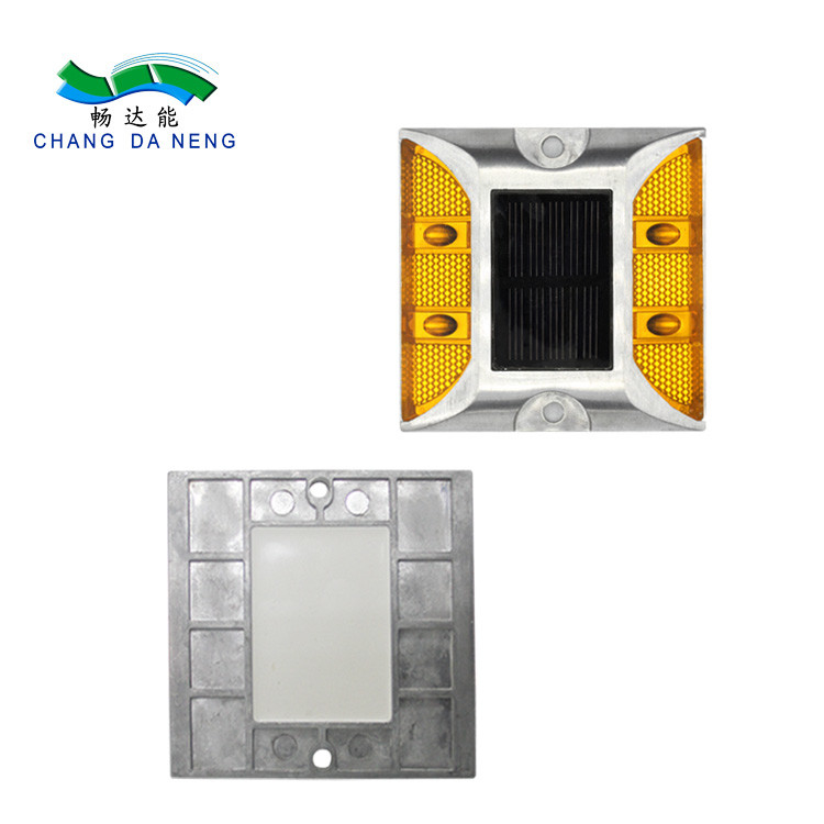 Aluminium Solar Road Studs For Highway Working Time ≥100h -20C- 60C Enhance Road Safety