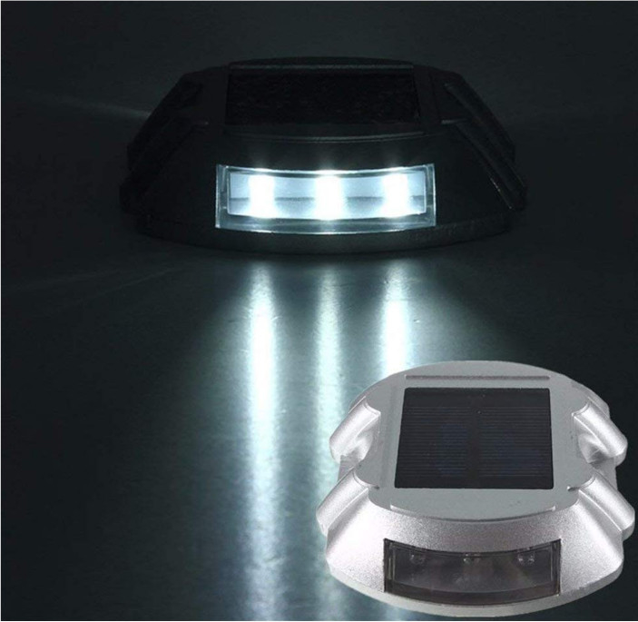 CE Aluminum Led Light Solar Road Studs Good Brightness Durable For Road Safety