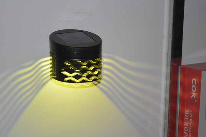 NI MH Outdoor Led Fence Lamp Monocrystalline Silicon 250MAH