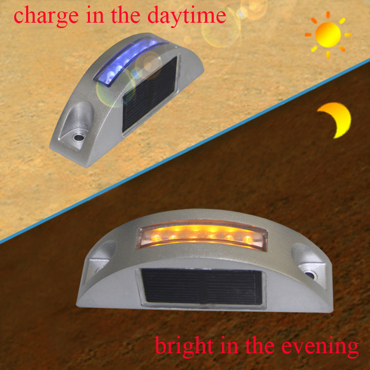 IP67 1.2V Solar Cell Road Studs Led Light  Aluminum For Outdoor
